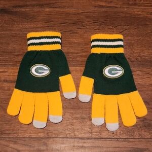 Men/Women Green Bay Gloves with Logo